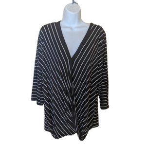 REITMANS White and Black Striped Shirt Size 3X ---